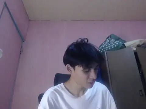Snapshot of Kyoshi_19 chatting on June 11, 11:18 am Kyoshi 19 online show from June 11, 11:18 am