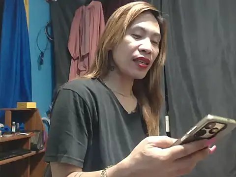 YourTopweng online show from December 3, 2:27 pm