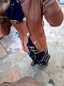 RAYI Queen 3 online show from February 9, 1:58 am