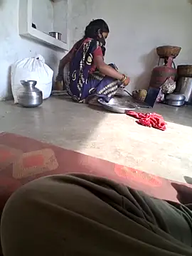 RAYI Queen 3 online show from December 21, 7:54 am