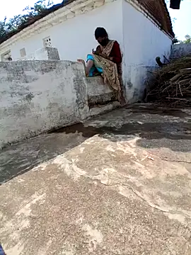 RAYI Queen 3 online show from February 5, 7:15 am