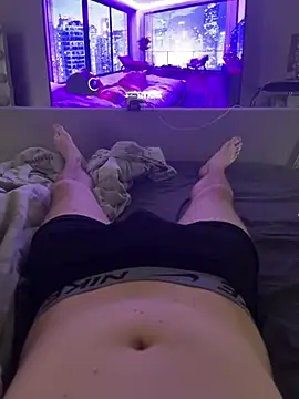 naughtycoupl98 online show from March 24, 8:47 am