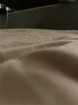 naughtycoupl98 online show from September 25, 2:39 am