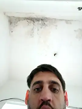 davidrojo1984 online show from February 26, 8:47 am