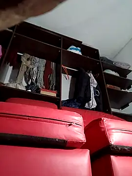 davidrojo1984 online show from December 5, 9:52 am