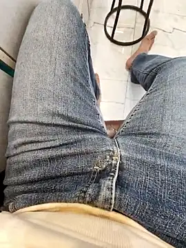  Danny   online show from January 10, 10:54 am