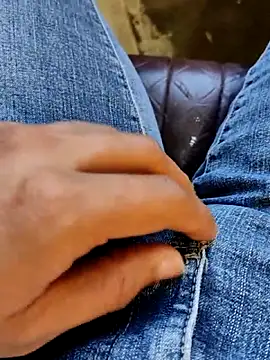  Danny   online show from December 19, 10:17 am