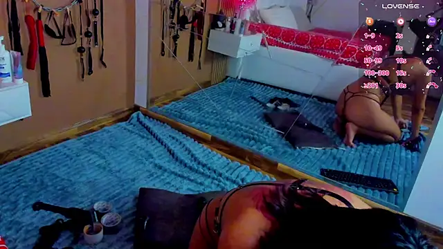 EimmyAdams online show from April 17, 8:00 pm