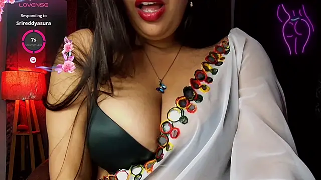 MissNasha online show from November 25, 1:17 am