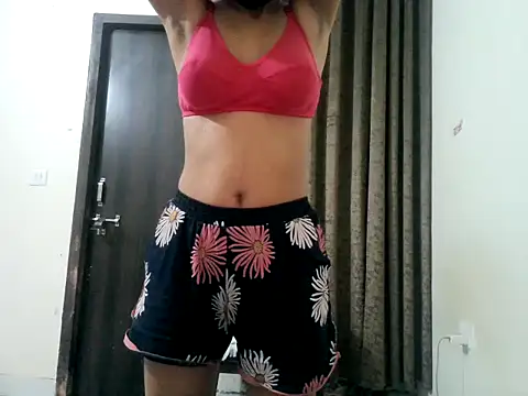 Aarohi An online show from March 8, 12:30 pm