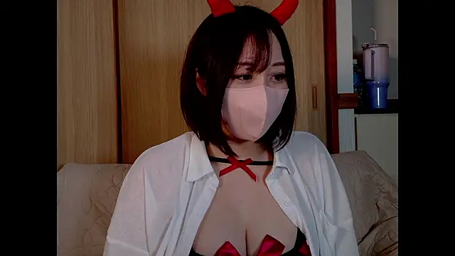 miyuki105 online show from March 22, 11:45 am