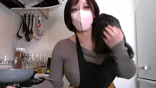 Snapshot of miyuki105 chatting on October 13, 7:10 am miyuki105 online show from October 13, 7:10 am