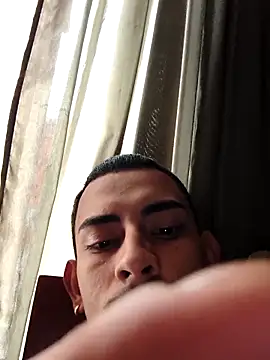 Exlifer online show from April 4, 9:10 pm