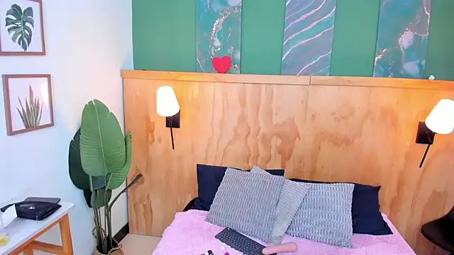 milavega  online show from October 23, 12:04 pm