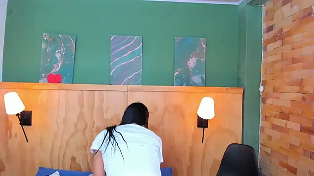 milavega  online show from November 17, 12:09 pm