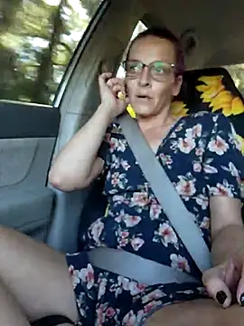 amymatthews92 online show from November 1, 7:41 pm