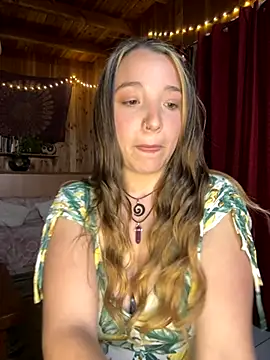 Snapshot of sashapulse chatting on November 30, 4:02 am sashapulse online show from November 30, 4:02 am