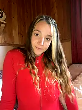 Snapshot of sashapulse chatting on November 3, 1:58 pm sashapulse online show from November 3, 1:58 pm