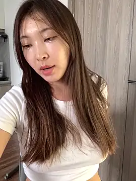 SkylerMoon online show from October 13, 2:02 am