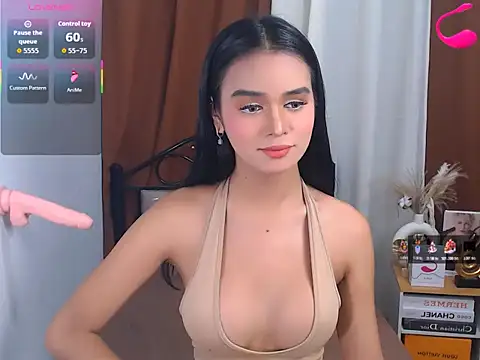Snapshot of Eunice_Celestial chatting on October 17, 10:22 pm Eunice Celestial online show from October 17, 10:22 pm