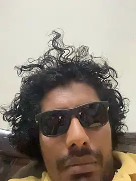 arjuned02 online show from March 19, 5:46 pm