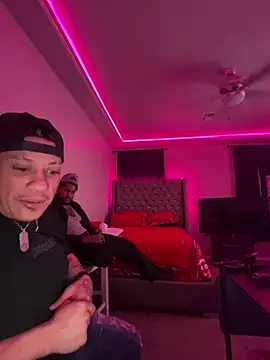 Ranthru13 online show from December 17, 1:49 pm