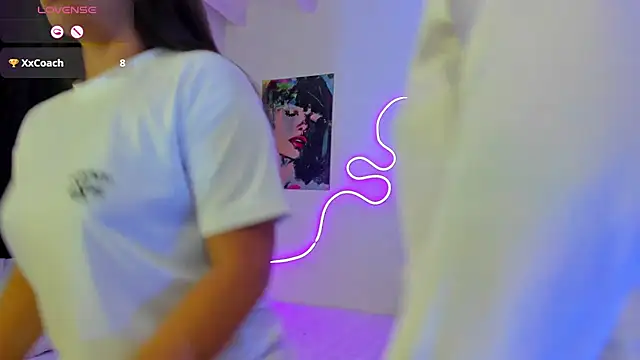 Snapshot of Dilan_and_Mia chatting on September 28, 1:51 pm Dilan and Mia online show from September 28, 1:51 pm