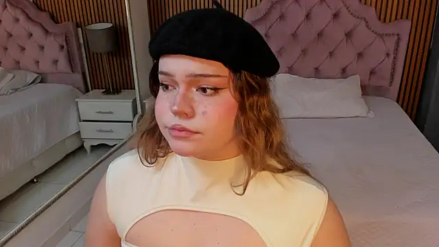Maxxxine1 online show from September 23, 12:17 am