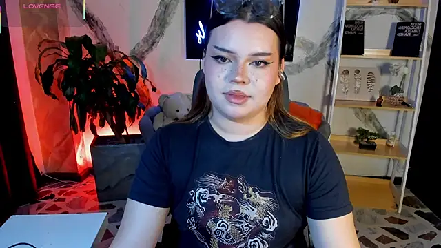 Maxxxine1 online show from December 22, 1:39 am