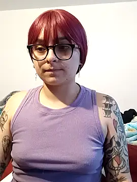 Aurora blaack online show from April 6, 10:22 pm