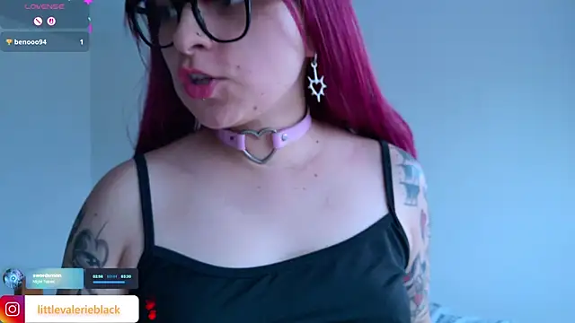 Aurora blaack online show from April 3, 10:05 pm