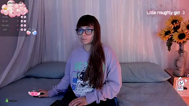 Aurora blaack online show from September 17, 5:37 pm