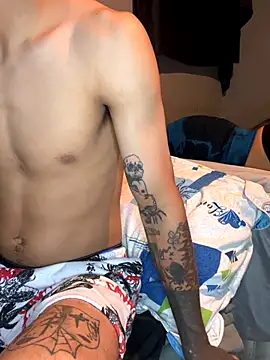 Osmarcito21 online show from September 25, 1:33 am