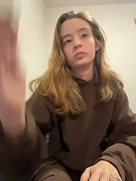 SeccySerena online show from January 18, 5:38 pm