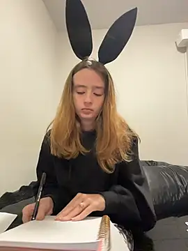 SeccySerena online show from January 6, 7:51 pm