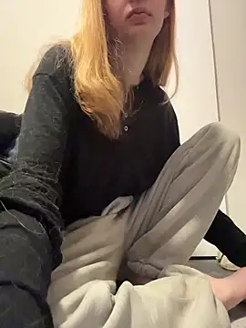 SeccySerena online show from February 10, 3:33 pm