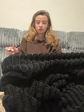 Snapshot of SeccySerena chatting on October 24, 2:27 pm SeccySerena online show from October 24, 2:27 pm