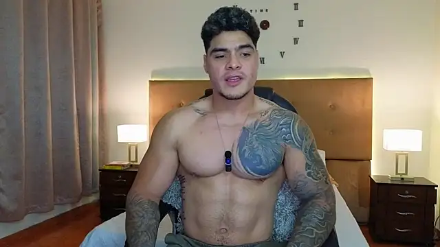 Steven Velez online show from March 20, 1:17 am