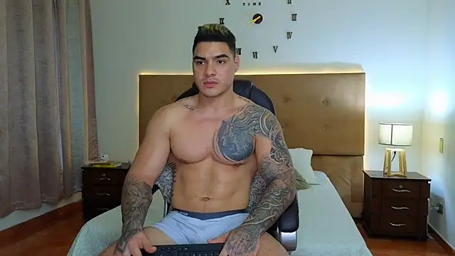 Steven Velez online show from November 30, 11:27 pm