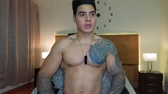 Steven Velez online show from June 14, 2:24 am