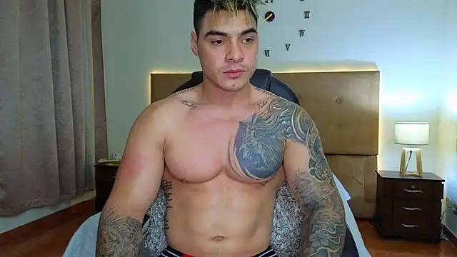 Steven Velez online show from December 22, 3:28 am