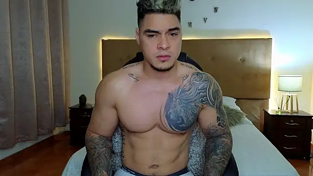 Steven Velez online show from September 29, 12:06 am