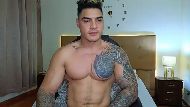 Steven Velez online show from December 18, 12:16 am