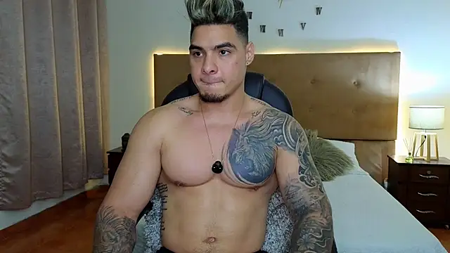 Steven Velez online show from September 30, 11:22 pm