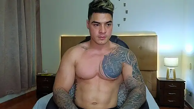 Steven Velez online show from December 21, 12:24 am