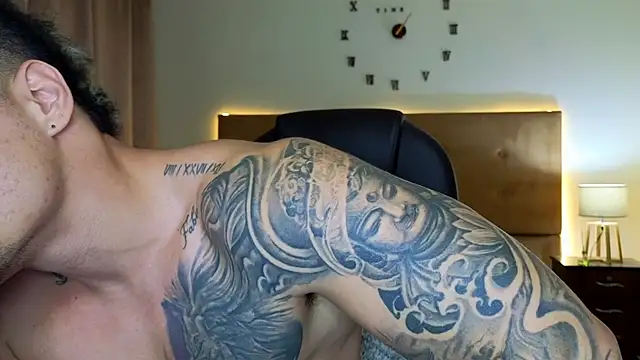 Steven Velez online show from October 17, 8:54 pm