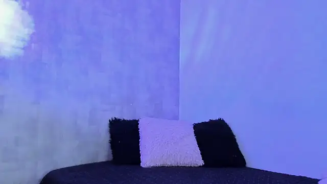 Becky G online show from December 2, 9:49 pm