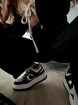 Sallem Pink online show from November 5, 11:46 am