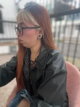 Sallem Pink online show from February 25, 11:10 am