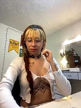 Snapshot of Sallem_Pink chatting on October 15, 11:18 am Sallem Pink online show from October 15, 11:18 am